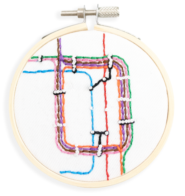 Finished embroidery ornament of Chicago "L" Loop